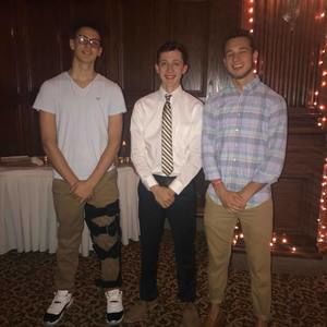 Meet your Posher, Lj